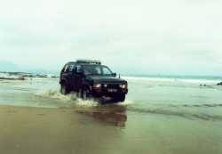 Nissan Pathfinder - Temmy, INA