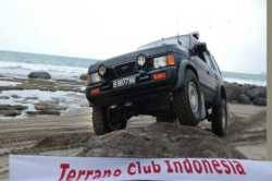 Nissan Pathfinder - Temmy, INA