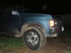 Nissan Pathfinder - ALEX THE CHANTS!