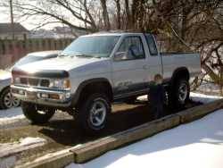 Nissan Hardbody - Silverturd93