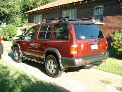 Nissan Pathfinder - Robert