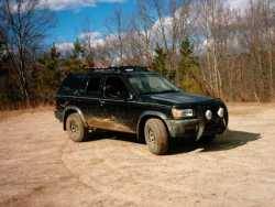 Nissan Pathfinder - Sean