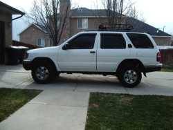 Nissan Pathfinder - Entropy98