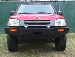 Nissan Frontier - 