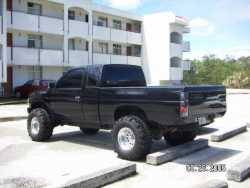 Nissan Hardbody - Sonny Castro / Guam