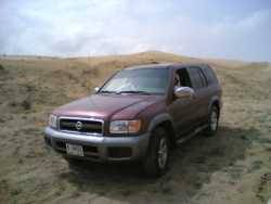 Nissan Pathfinder - Nasser Bin Jarsh