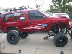 Nissan Pathfinder - bigfisch