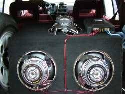 Nissan Pathfinder - Nade-N-Raid