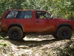 Nissan Pathfinder - Big Mike