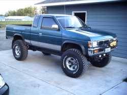 Nissan Hardbody - skindoughnut