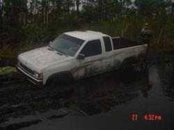 Nissan Hardbody - 94---4x4