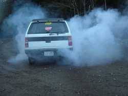 Nissan Pathfinder - yea its a pathfinder