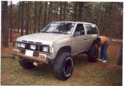 Nissan Pathfinder - Droobie