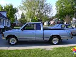 Nissan 720 - Silverturd93's Dad's 86 7