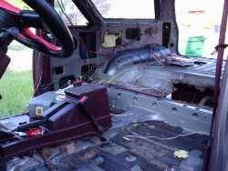 Nissan Pathfinder - WTP's Rust & Hole's