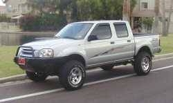 Nissan Frontier - Bob