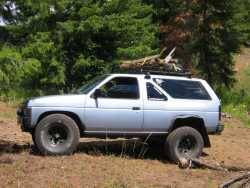 Nissan Pathfinder - axiom8888