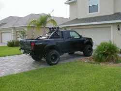 Nissan Frontier - midnight rider