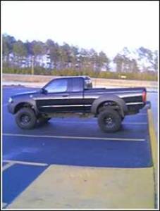 Nissan Frontier - Danuel