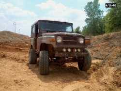 Nissan Patrol - Jon Raines AKA: Jonx4x4