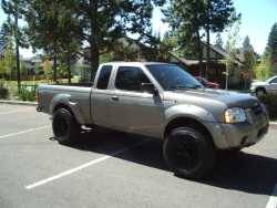 Nissan Frontier - 04 Desert Runner
