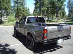 Nissan Frontier - 04 Desert Runner