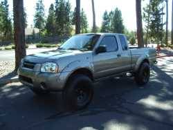 Nissan Frontier - Cory's 04 desert runner
