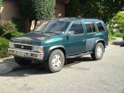 Nissan Pathfinder - bad paint