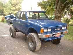 Nissan 720 - pat t v.t