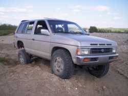 Nissan Pathfinder - steve