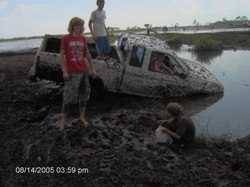 Nissan Hardbody - MudFest 05'