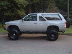 Nissan Pathfinder - MINE!