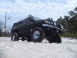 Nissan Frontier - Gator: the rat killer