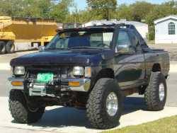Nissan Hardbody - mikes hardbody