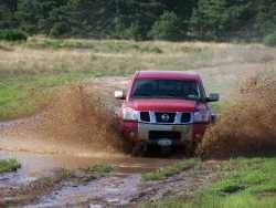 Nissan Titan - Red Alert