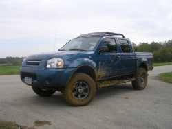 Nissan Frontier - 