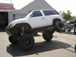 Nissan Pathfinder - Ken Valenti