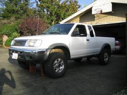 Nissan Frontier - WES