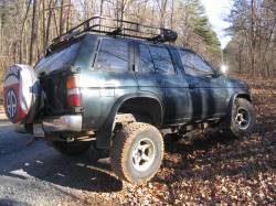 Nissan Pathfinder - turtle