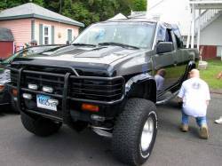 Nissan Hardbody - DLS