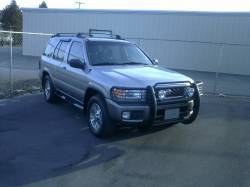 Nissan Pathfinder - Tgil2u