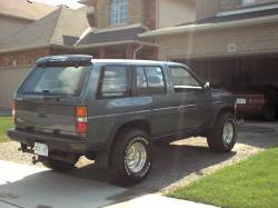 Nissan Pathfinder - Daddy's Pathfinder