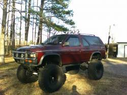 Nissan Pathfinder - THE FINDER