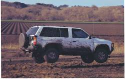 Nissan Pathfinder - MIDNIGHTMARAUDER