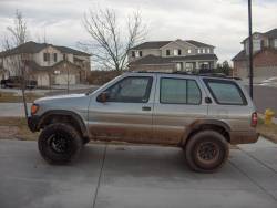 Nissan Pathfinder - Evan