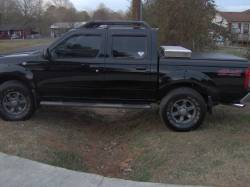 Nissan Frontier - robyt99