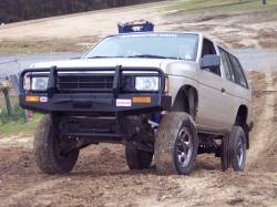 Nissan Pathfinder - Brandon T