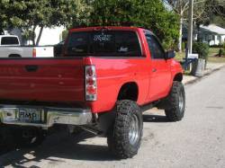 Nissan Hardbody - andrew