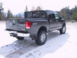 Nissan Titan - candido