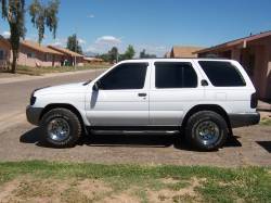 Nissan Pathfinder - Humberto Sanchez